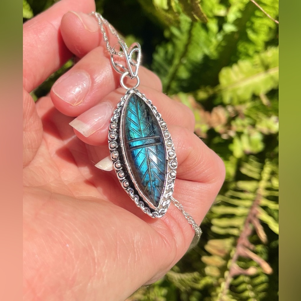 😵 Hand carved Blue Flash Labradoritr Solid Sterling Silver 925 Diamond drop cut